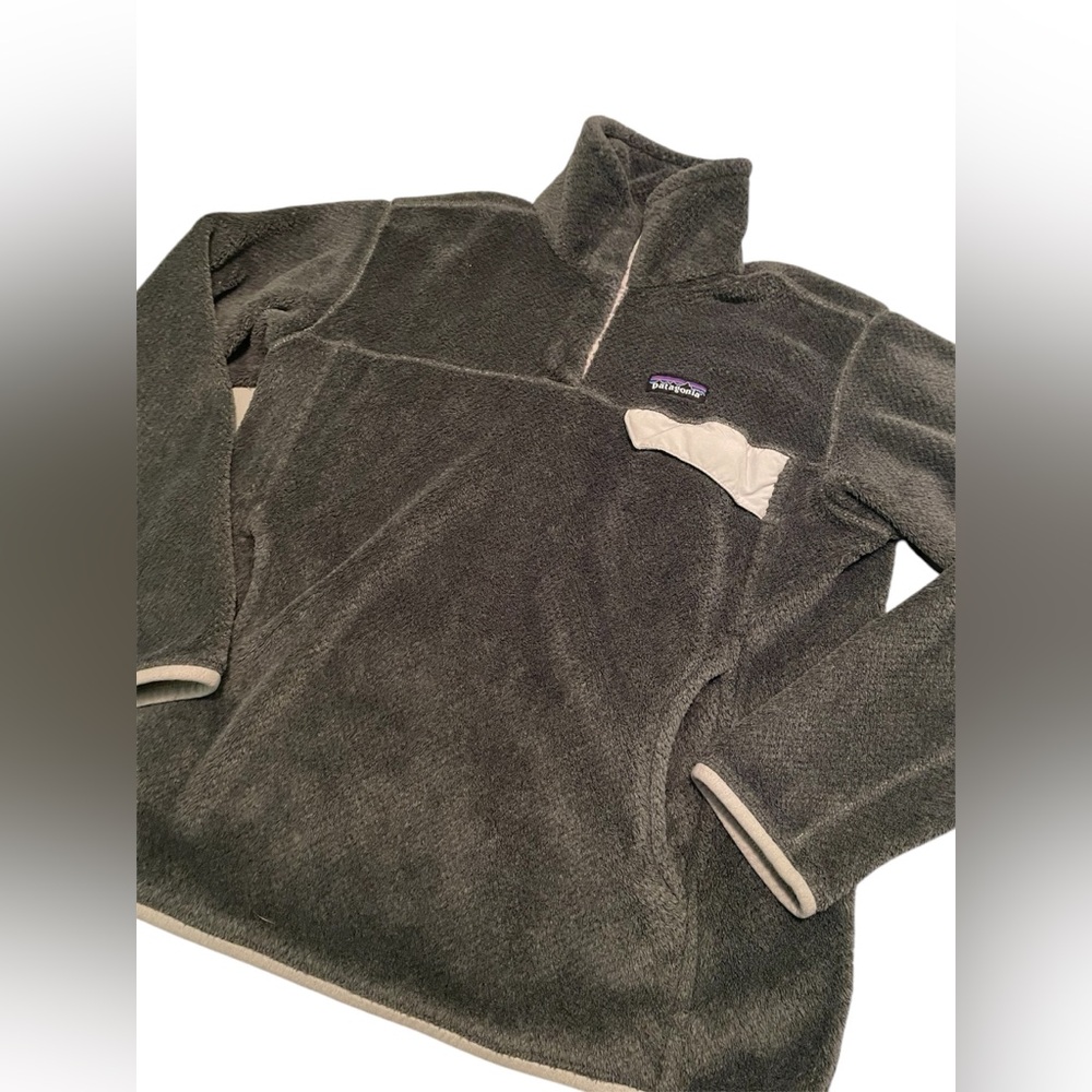 Woman’s Patagonia Half Snap Fleece Pullover